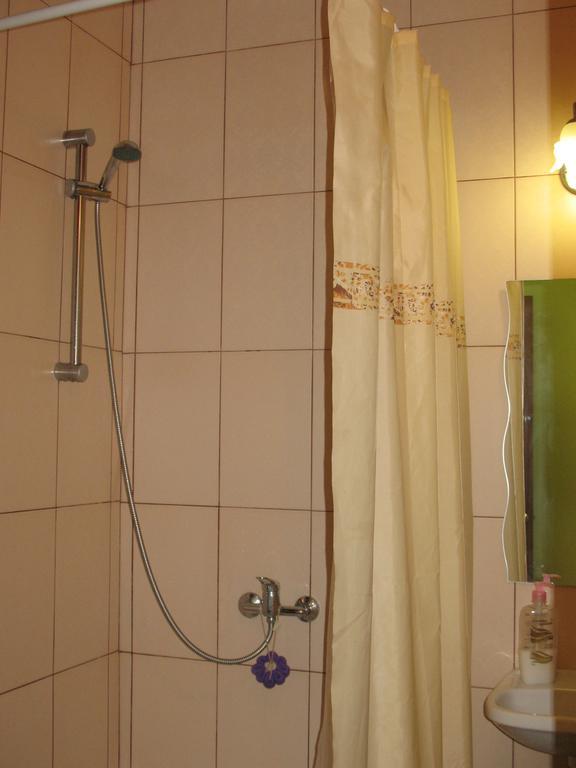 Flat On Sheptytskykh Apartment Liov Exterior foto