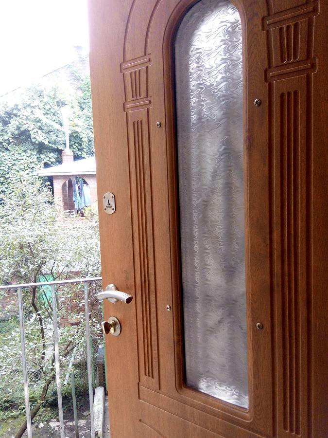 Flat On Sheptytskykh Apartment Liov Exterior foto