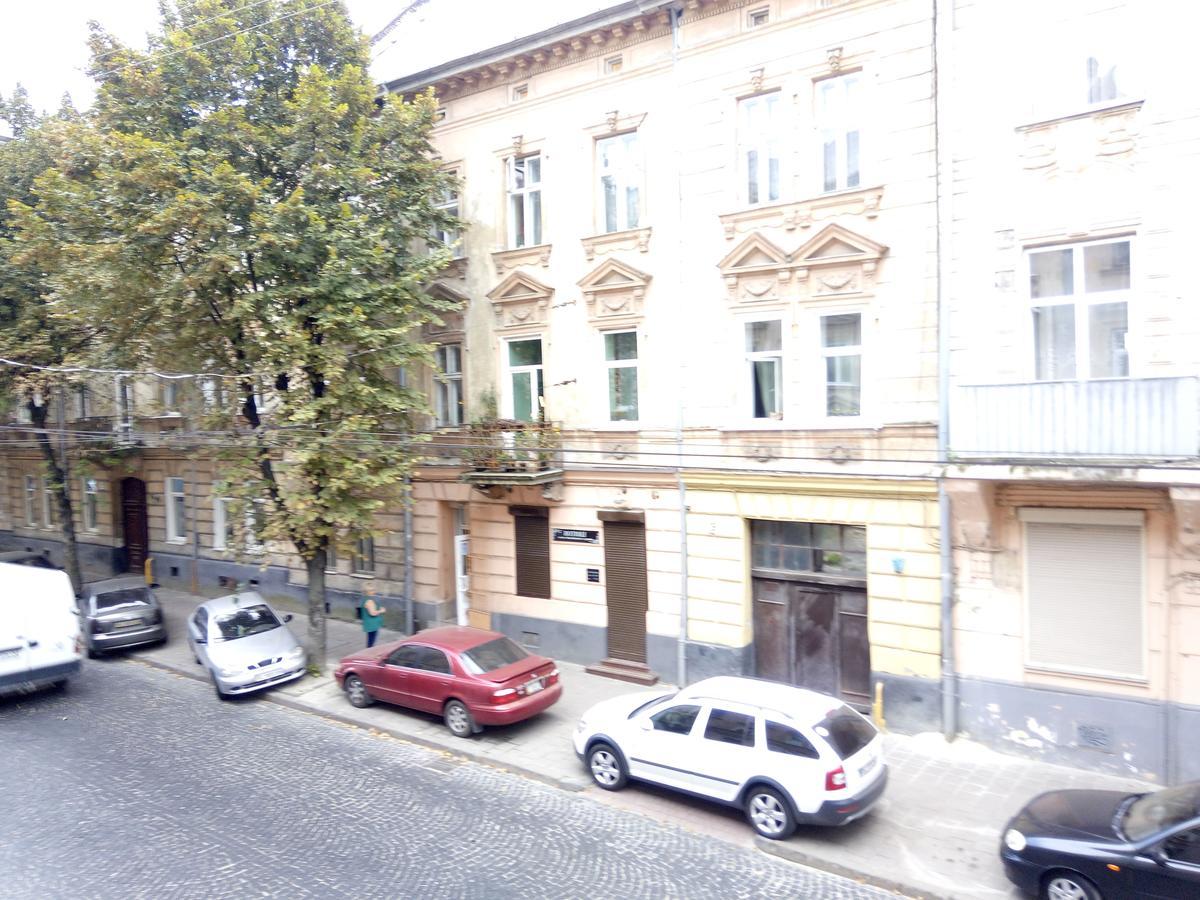 Flat On Sheptytskykh Apartment Liov Exterior foto
