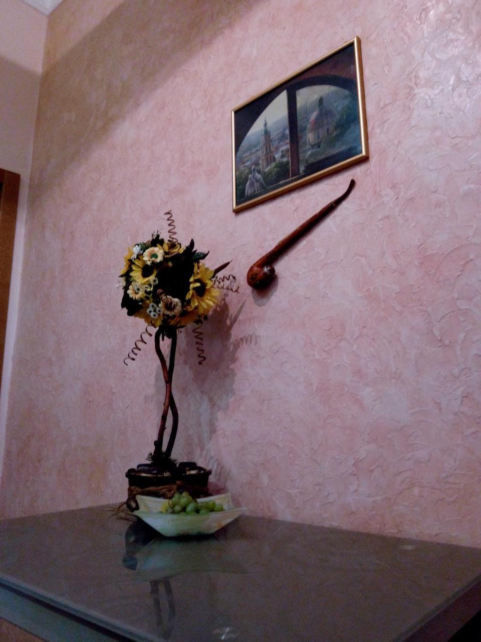 Flat On Sheptytskykh Apartment Liov Exterior foto